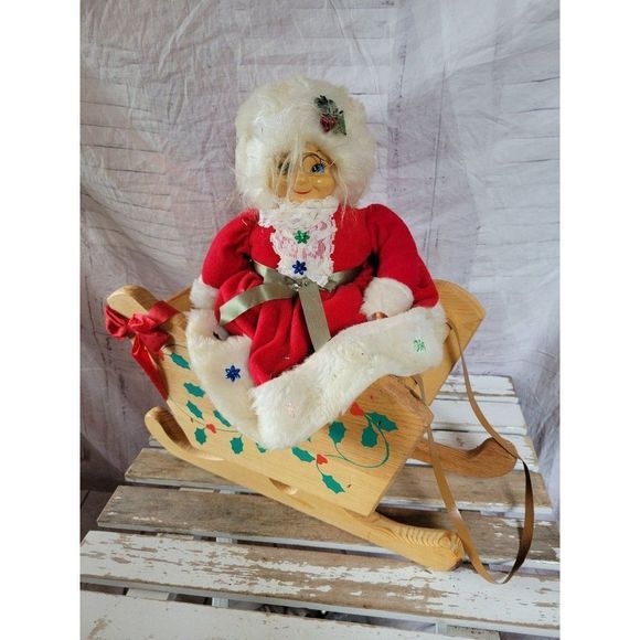 Wooden Mrs Claus vintage home decor Xmas large display - Picture 1 of 7